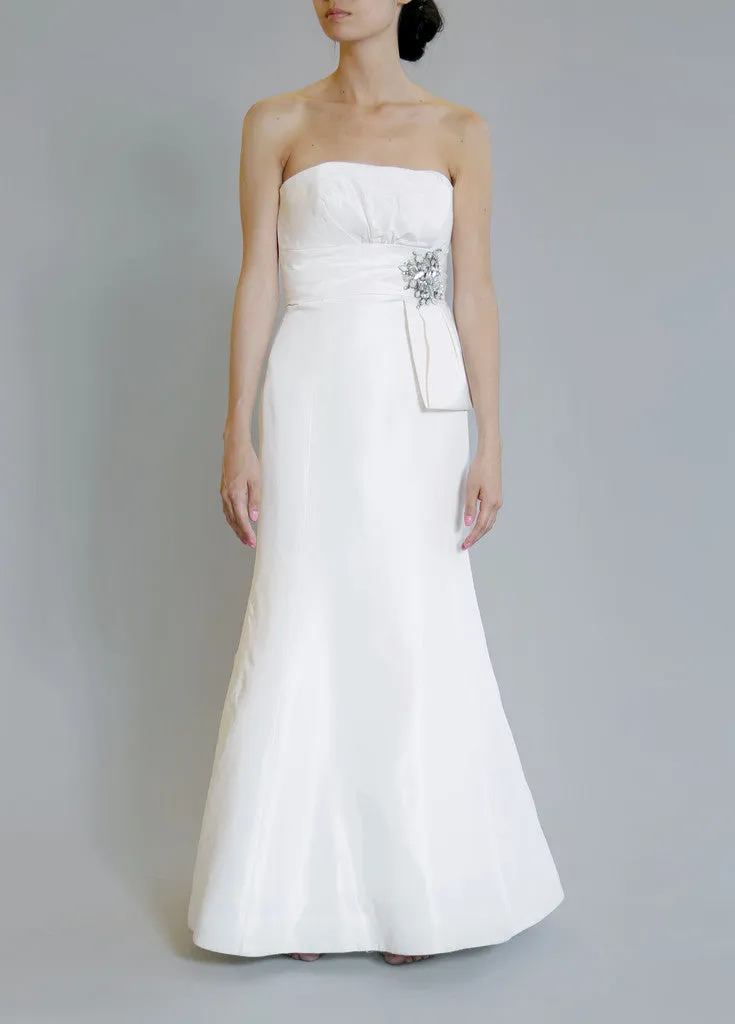 Amsale 'Aubrey' Strapless Silk Gown