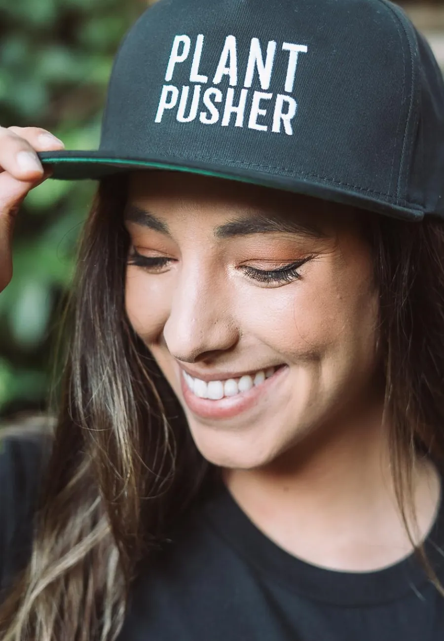 PLANT PUSHER HAT